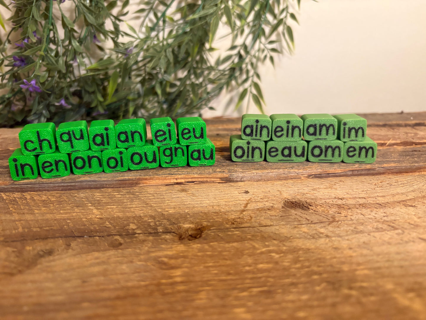 Graphèmes complexes pour pâte à modeler