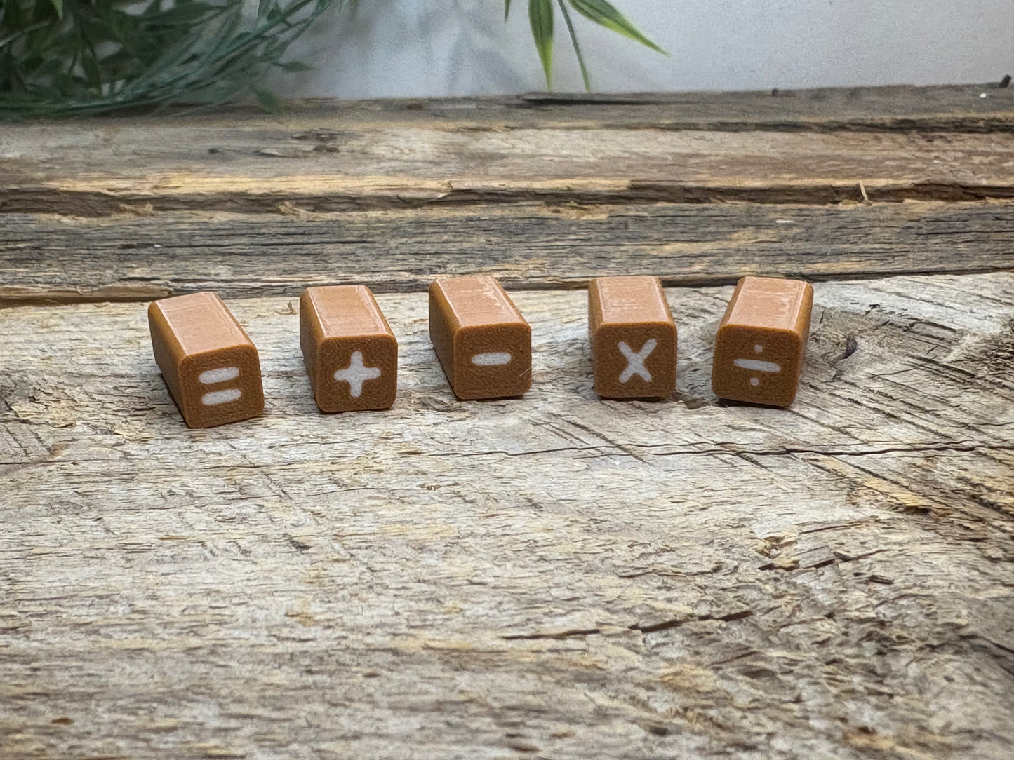 Alphabets pour pâte à modeler